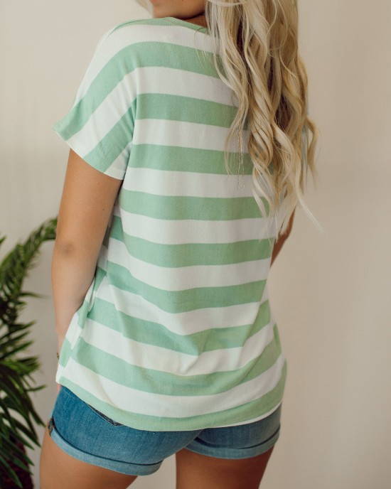 Green striped pocket T-shirt